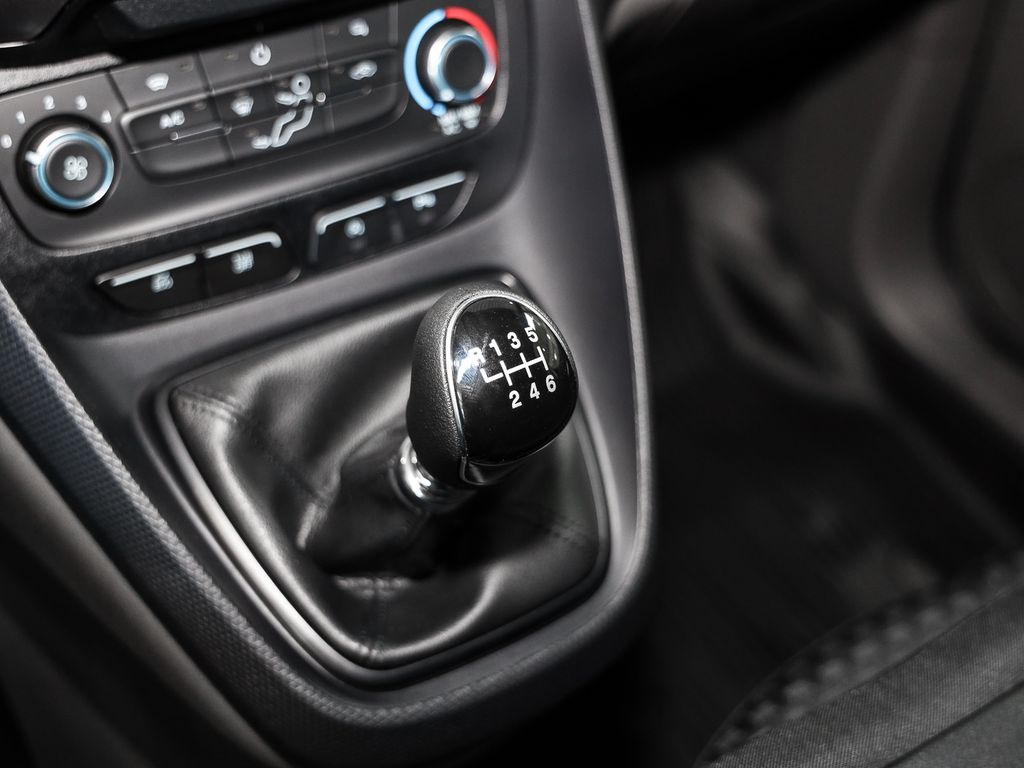 Ford Transit Connect 2024