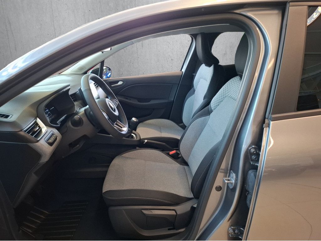 Mitsubishi Colt 2025