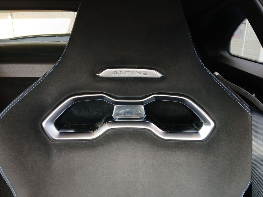 Alpine A110 2023