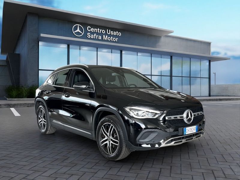 Mercedes-Benz GLA 250 2022