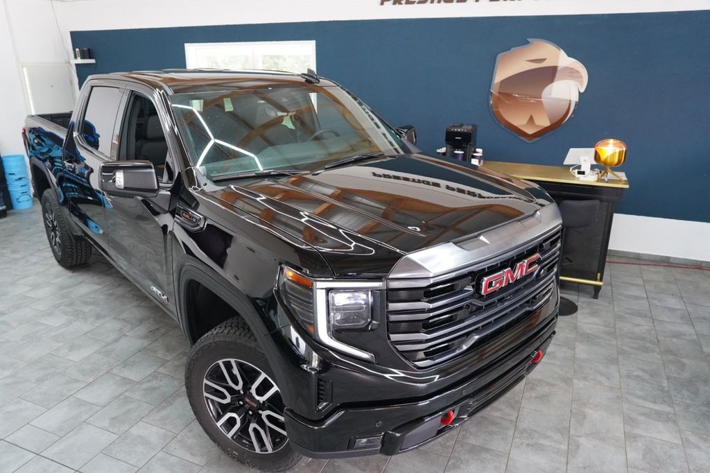 GMC Sierra