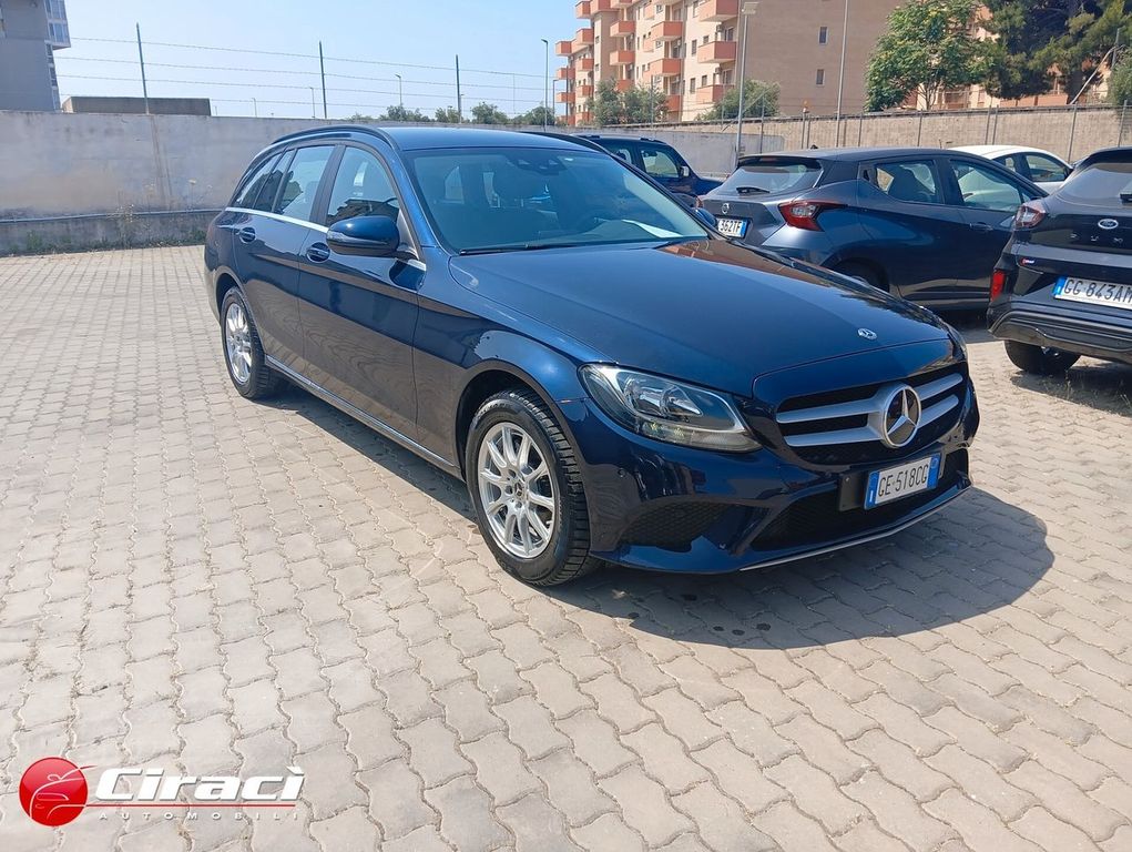 Mercedes-Benz C 180 2021