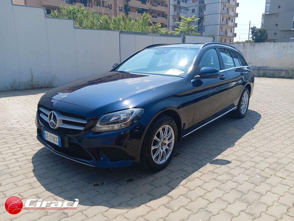 Mercedes-Benz C 180 2021