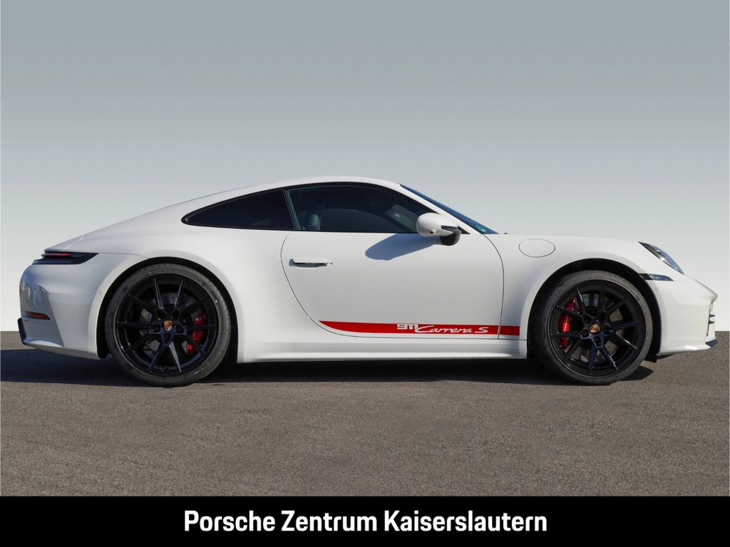 Porsche 992 2025