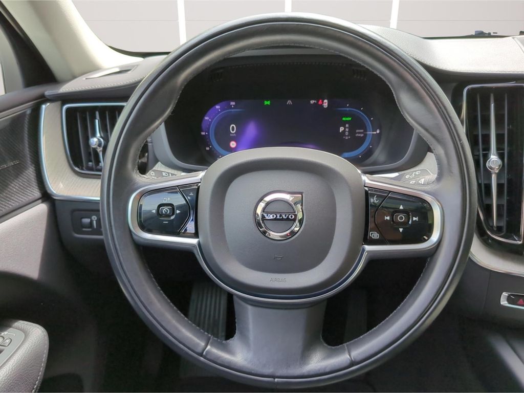 Volvo XC60 2021
