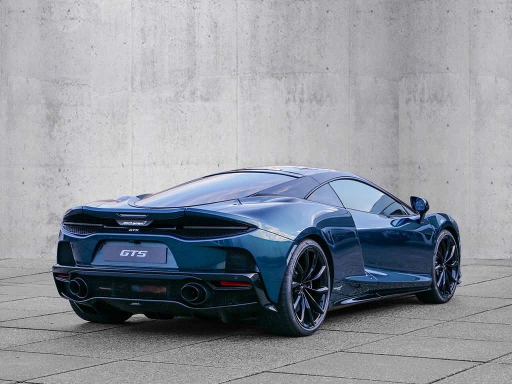 McLaren GTS