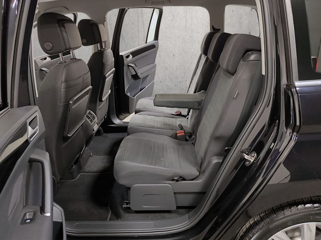 Volkswagen Touran 2024