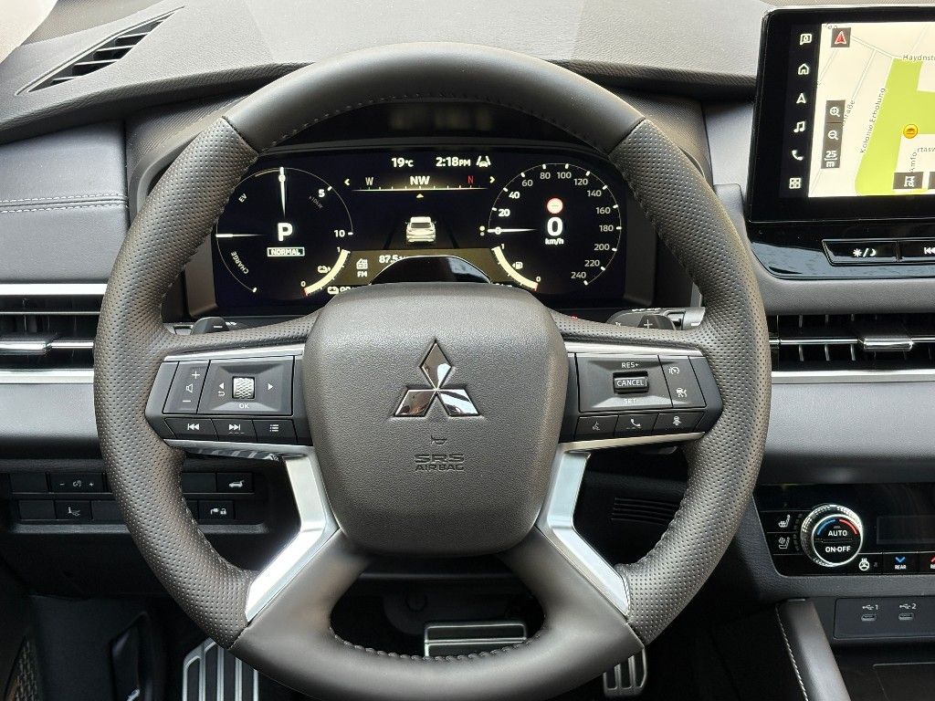 Mitsubishi Outlander 2025
