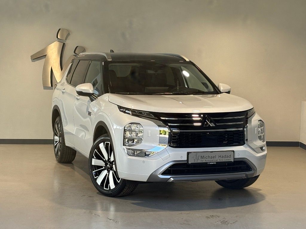 Mitsubishi Outlander 2025