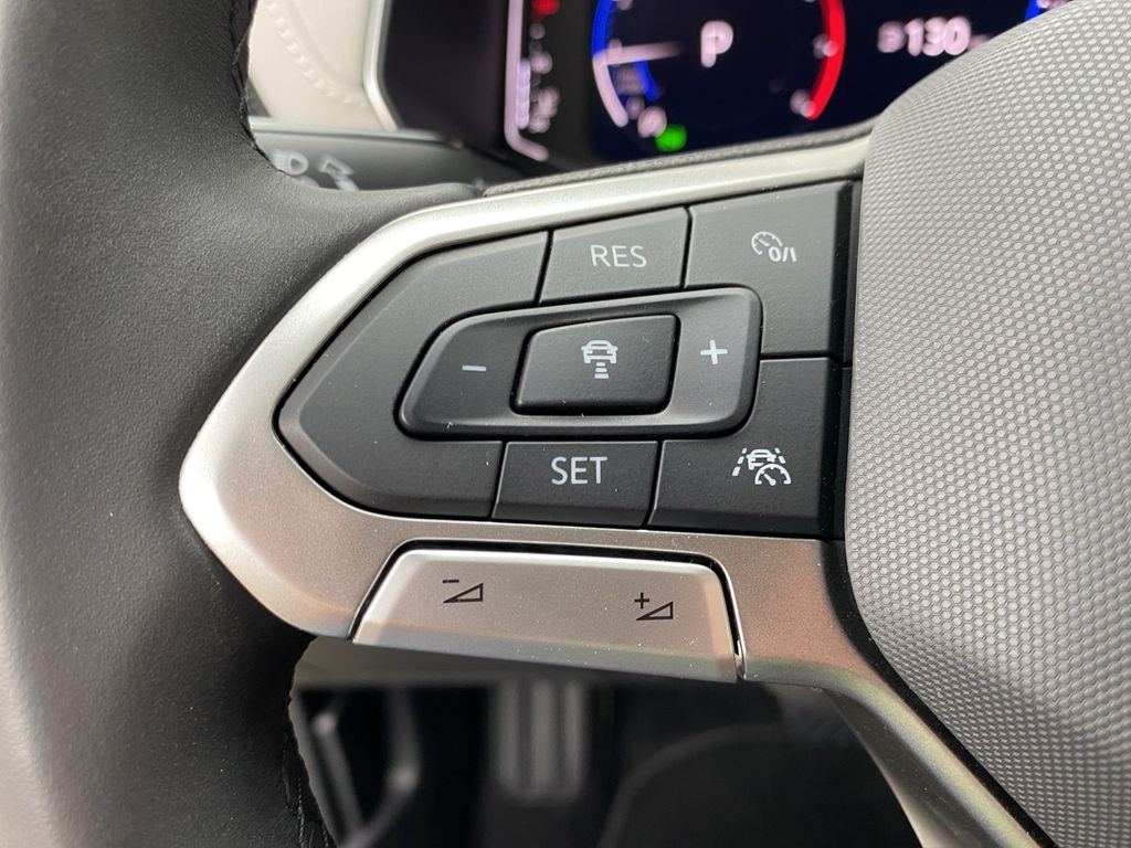 Volkswagen T-Cross 2024