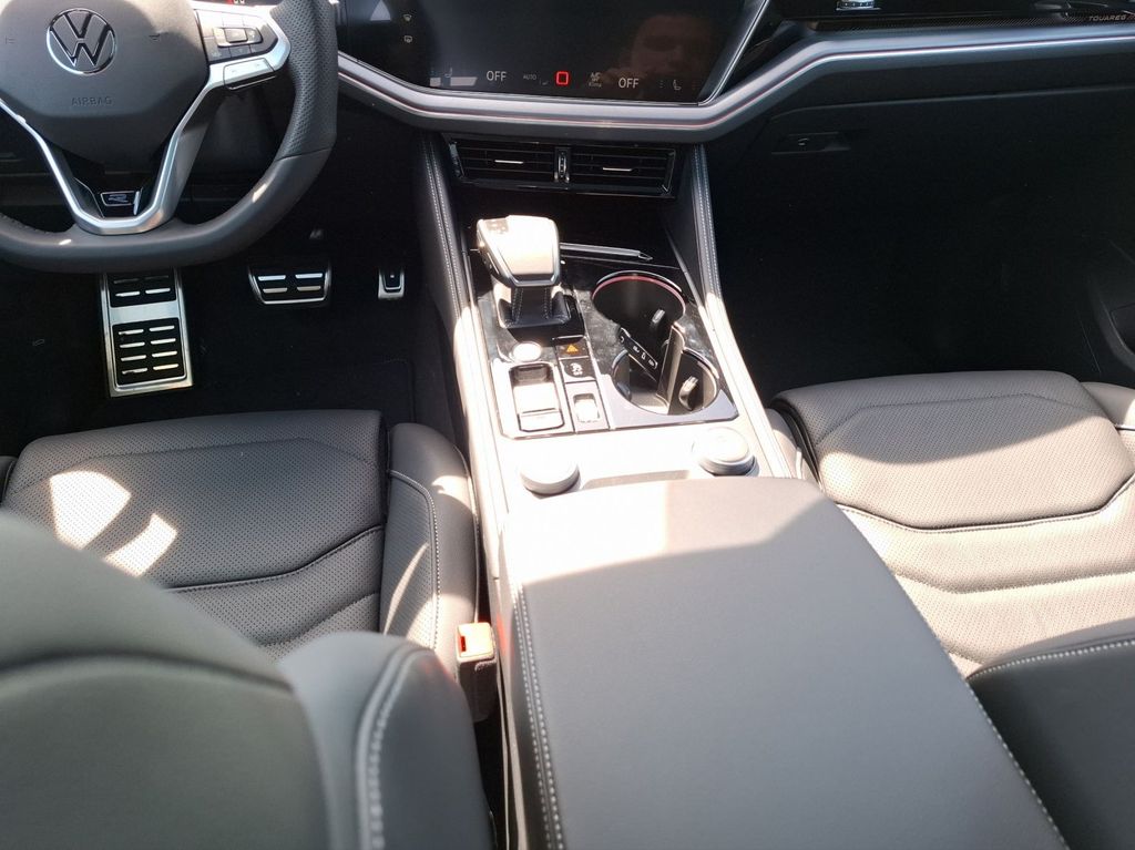 Volkswagen Touareg 2025
