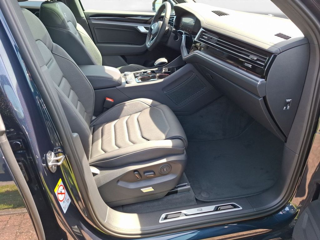 Volkswagen Touareg 2025