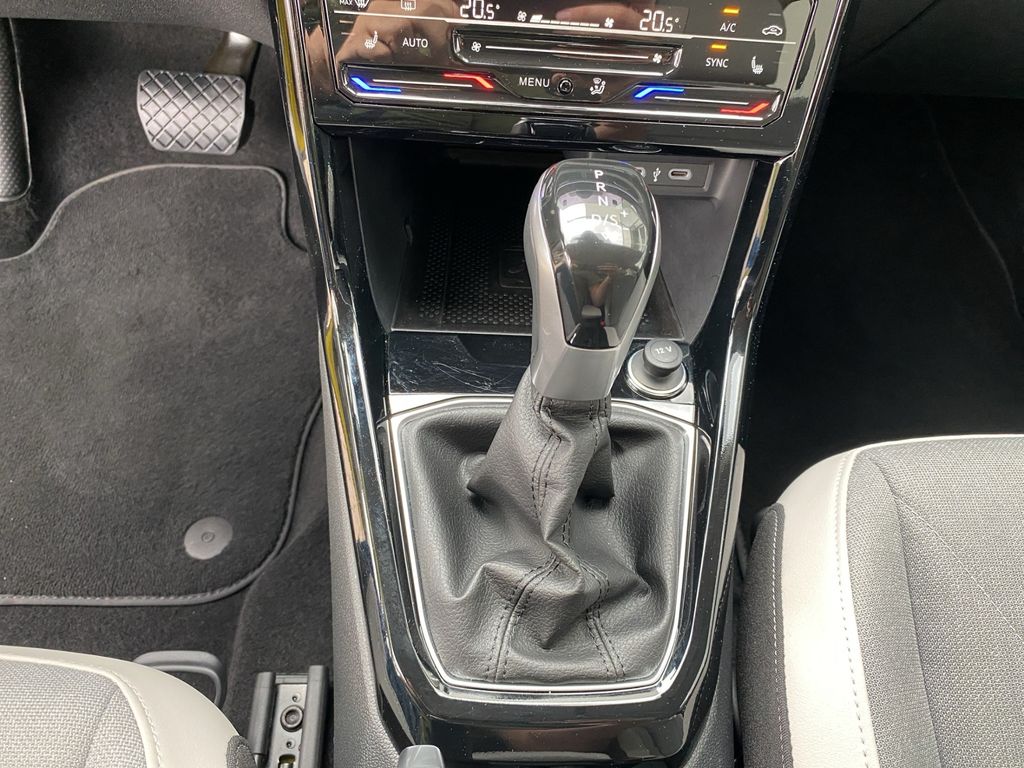 Volkswagen T-Cross 2024