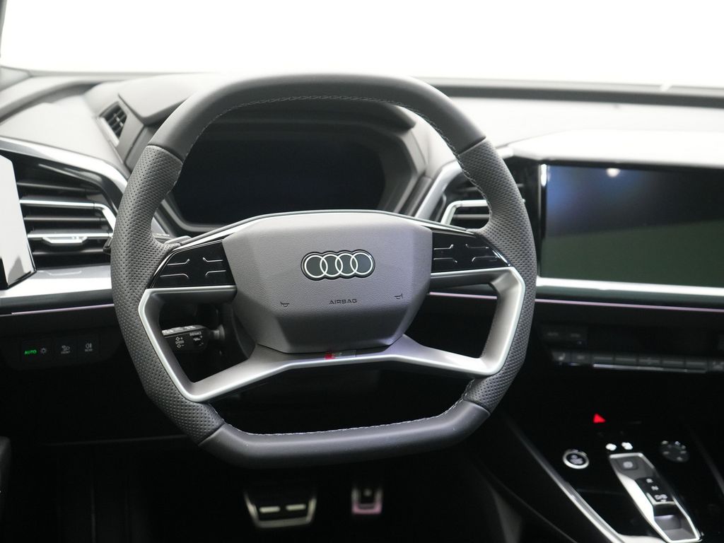 Audi Q4 2025