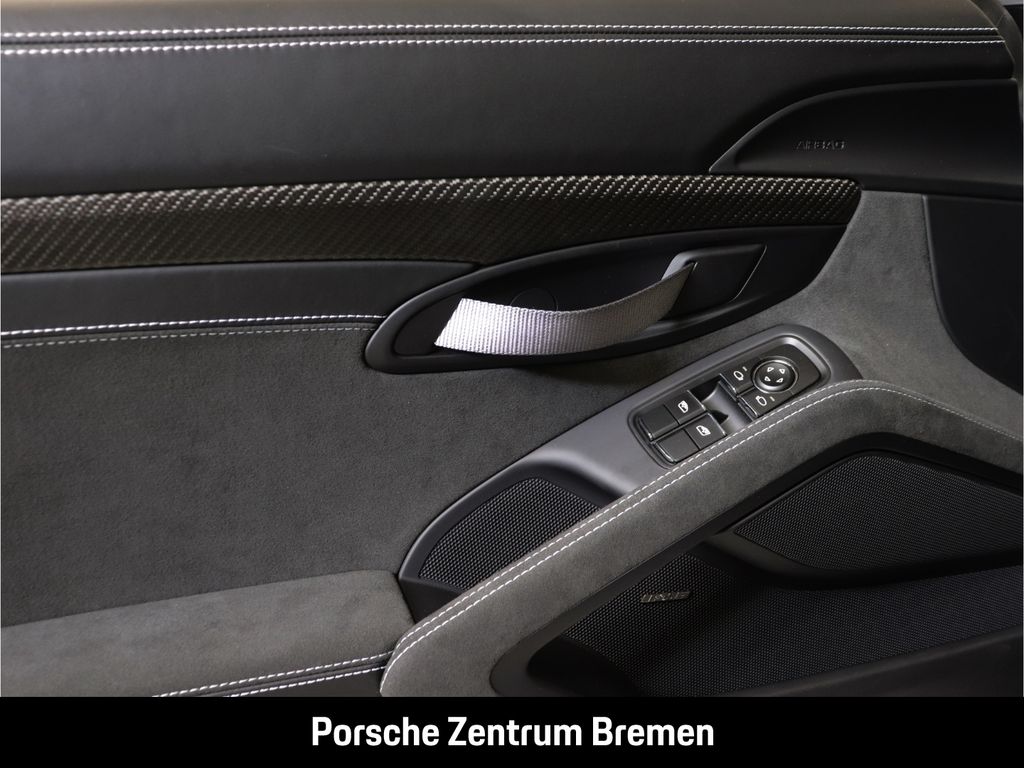 Porsche Boxster 2025