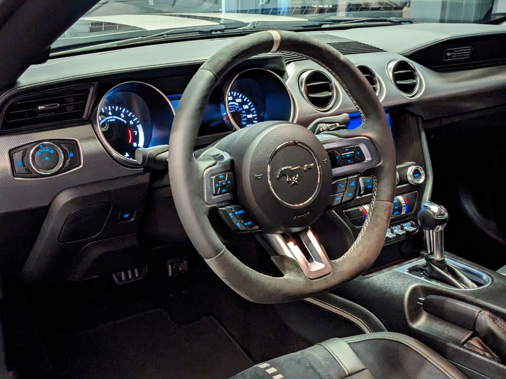 Ford Mustang 2020