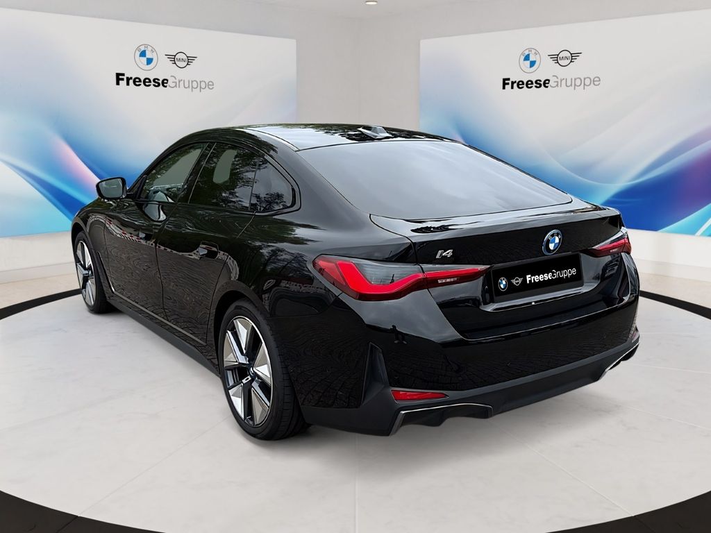 BMW i4 2023