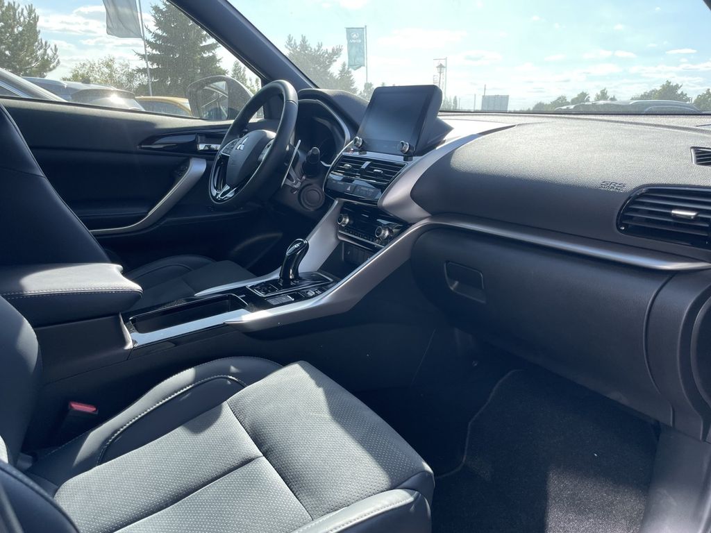 Mitsubishi Eclipse Cross 2024