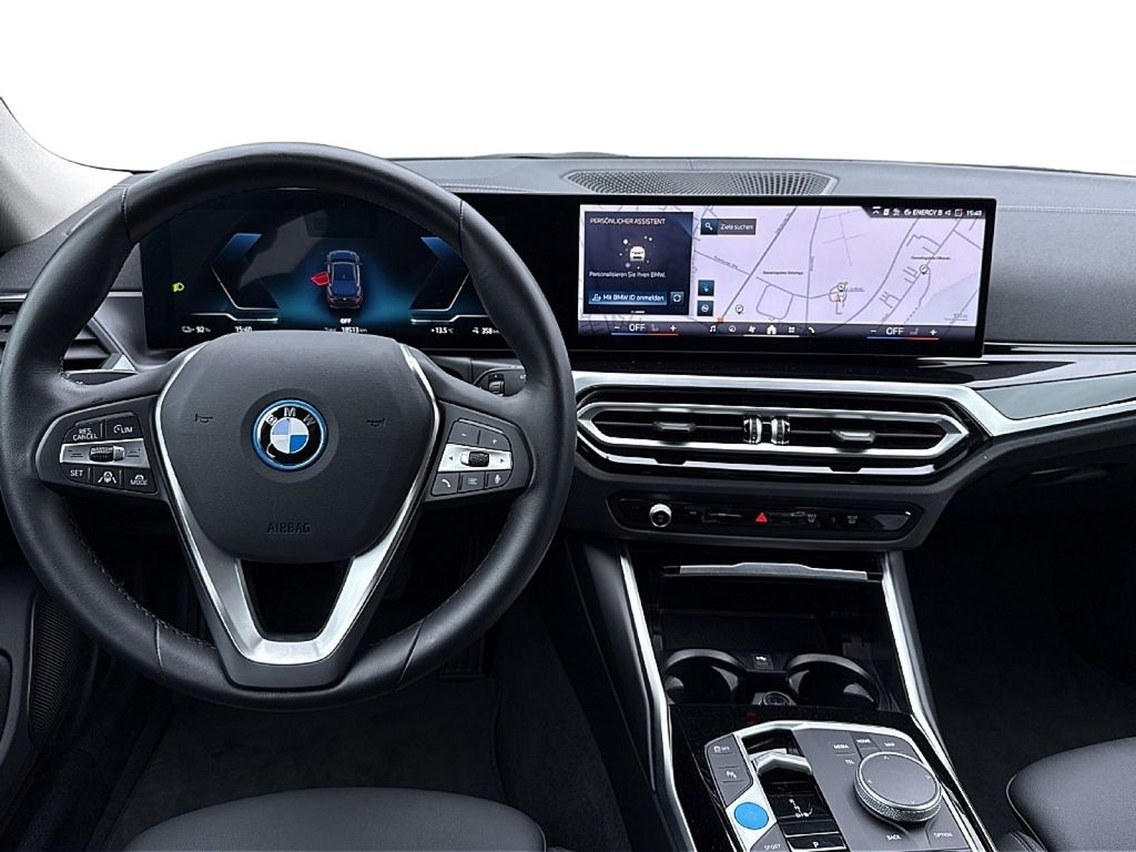 BMW i4 2023