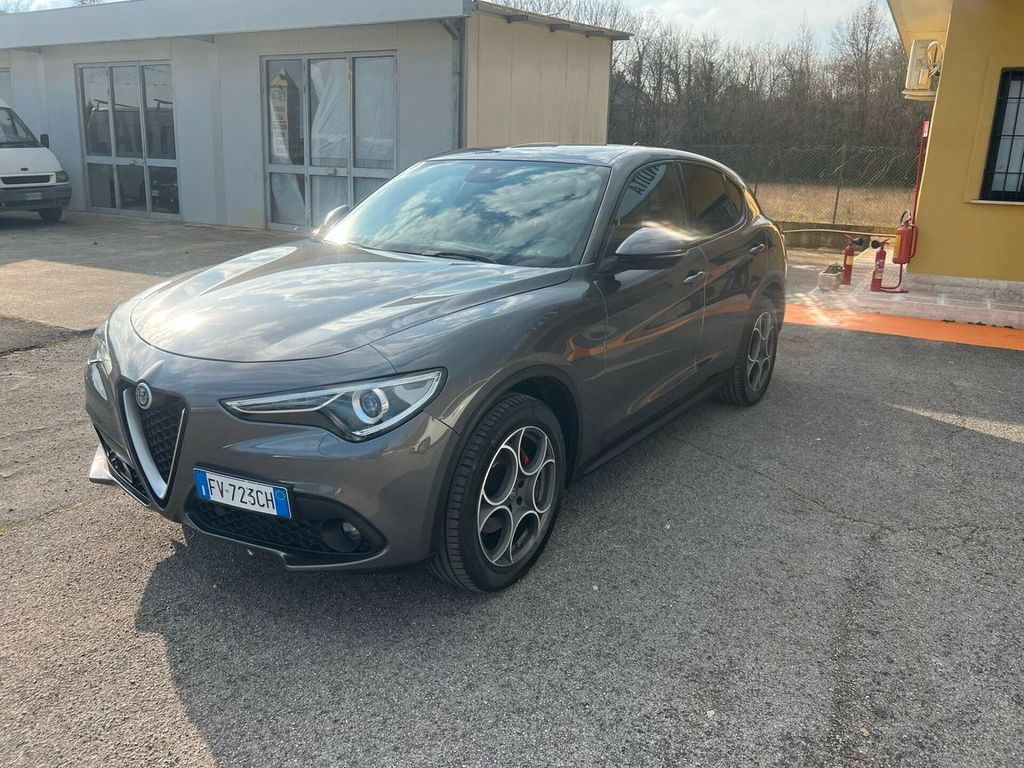 Alfa Romeo Stelvio 2019