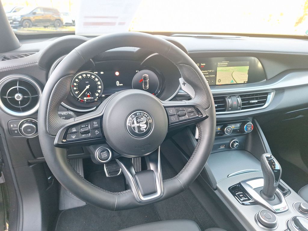 Alfa Romeo Stelvio 2024