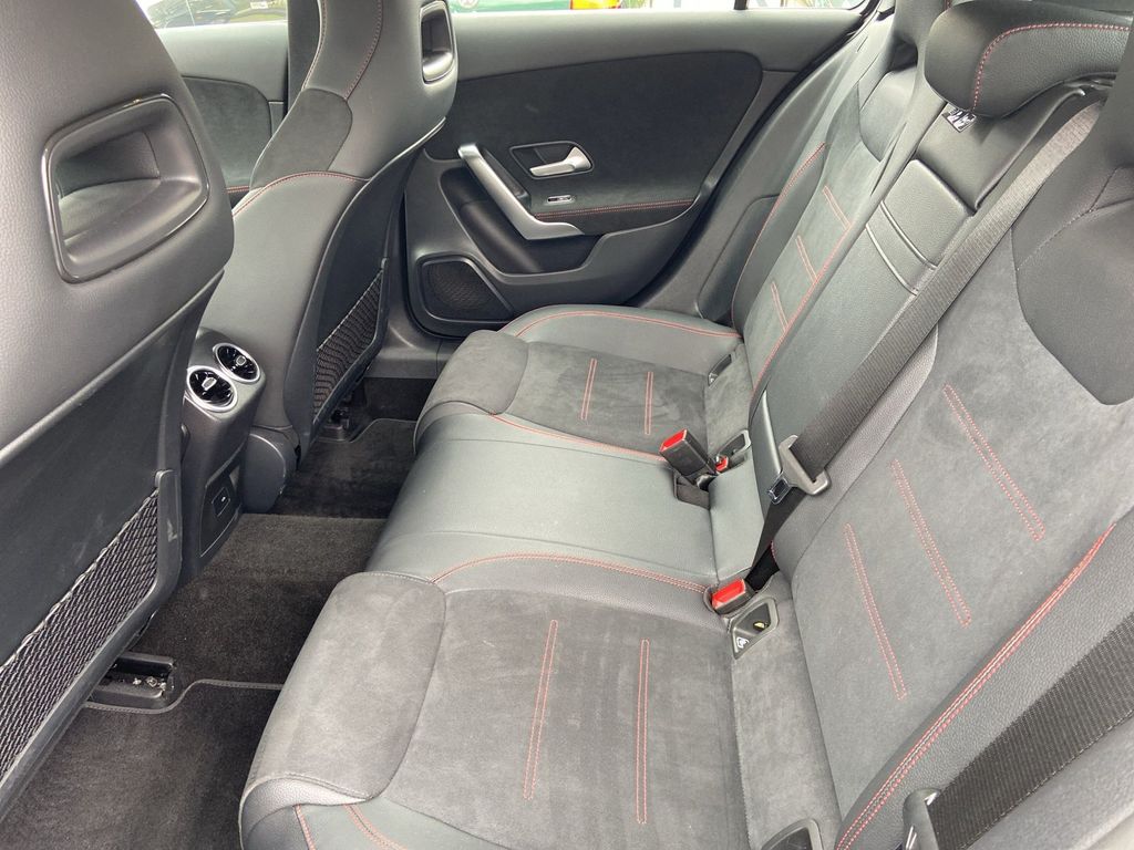 Mercedes-Benz A 200 2022