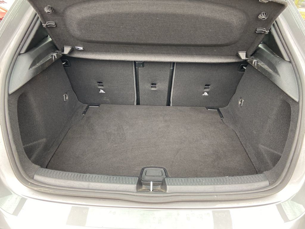 Mercedes-Benz A 200 2022