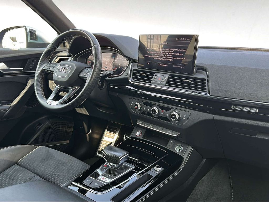 Audi SQ5 2022