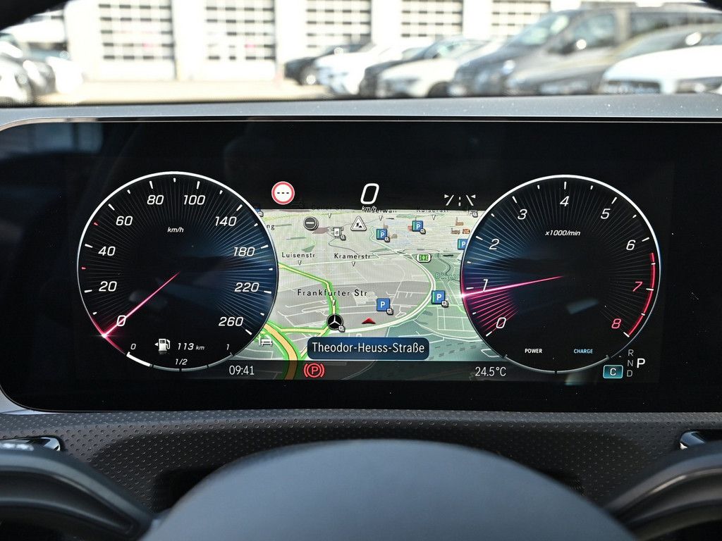 Mercedes-Benz A 200 2025