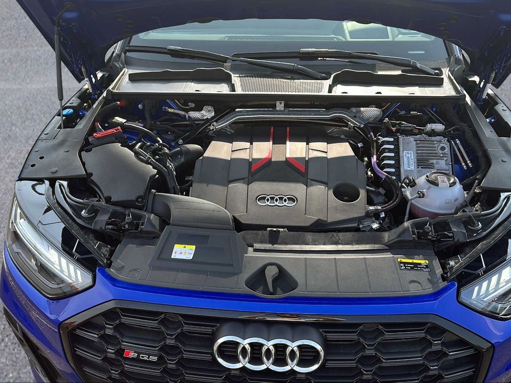 Audi SQ5 2022