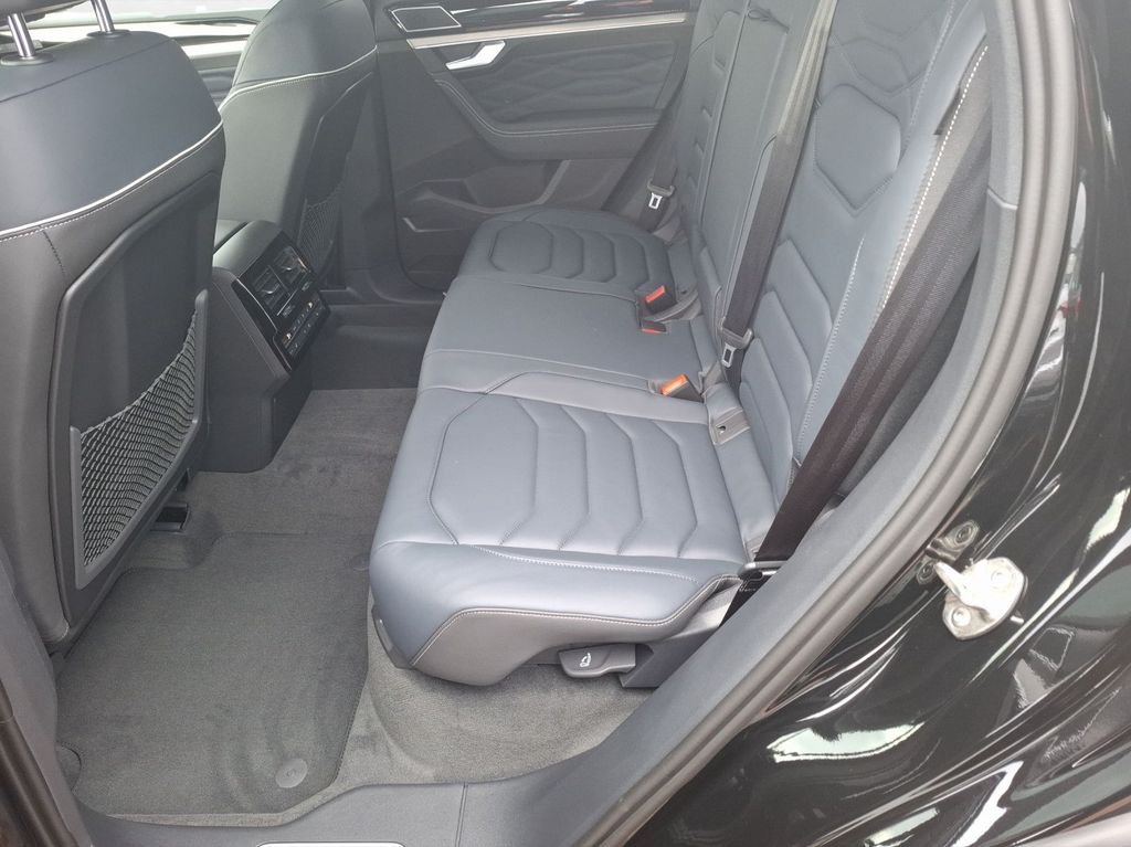 Volkswagen Touareg 2025