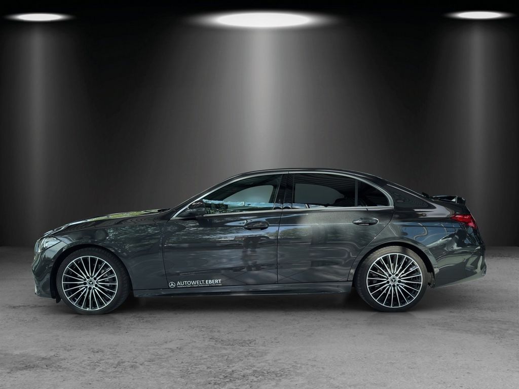 Mercedes-Benz C 220 2025
