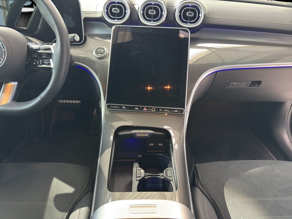 Mercedes-Benz C 220 2025