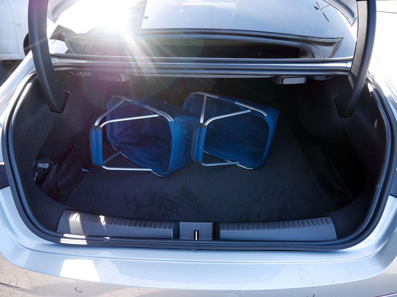 Mercedes-Benz CLA 200 2025