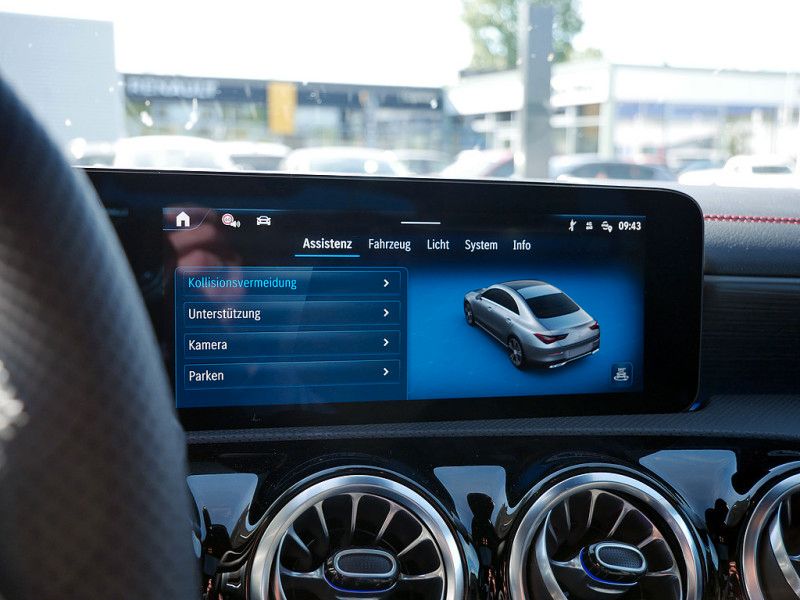 Mercedes-Benz CLA 200 2025