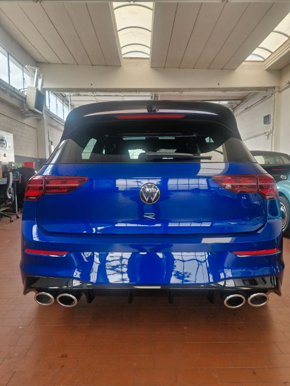 Volkswagen Golf 2021