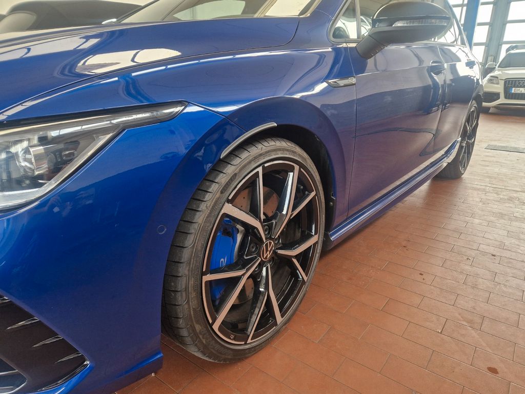 Volkswagen Golf 2021