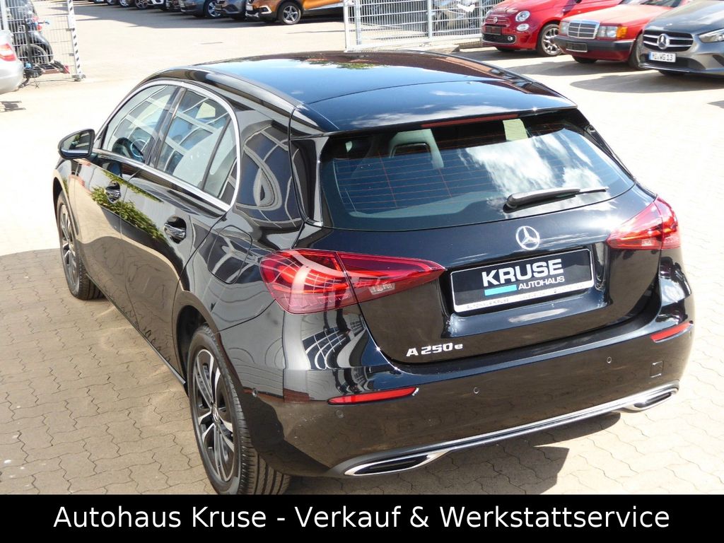 Mercedes-Benz A 250 2023
