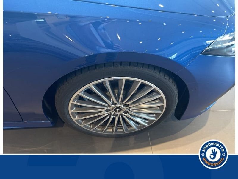 Mercedes-Benz A 180 2024