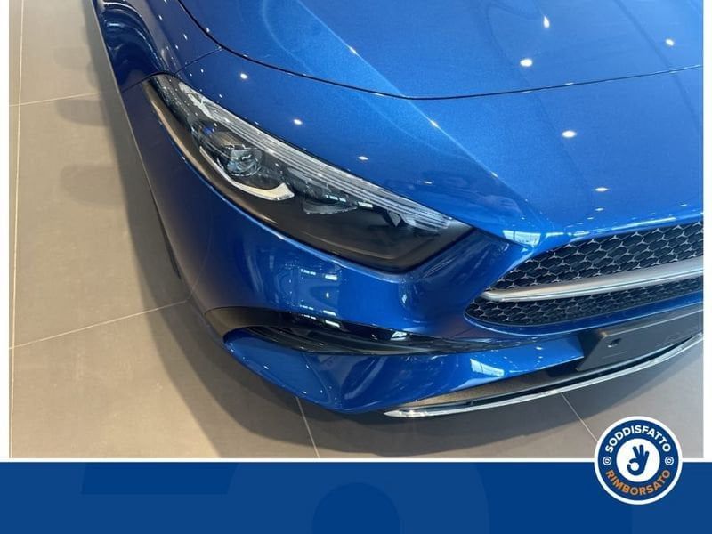 Mercedes-Benz A 180 2024