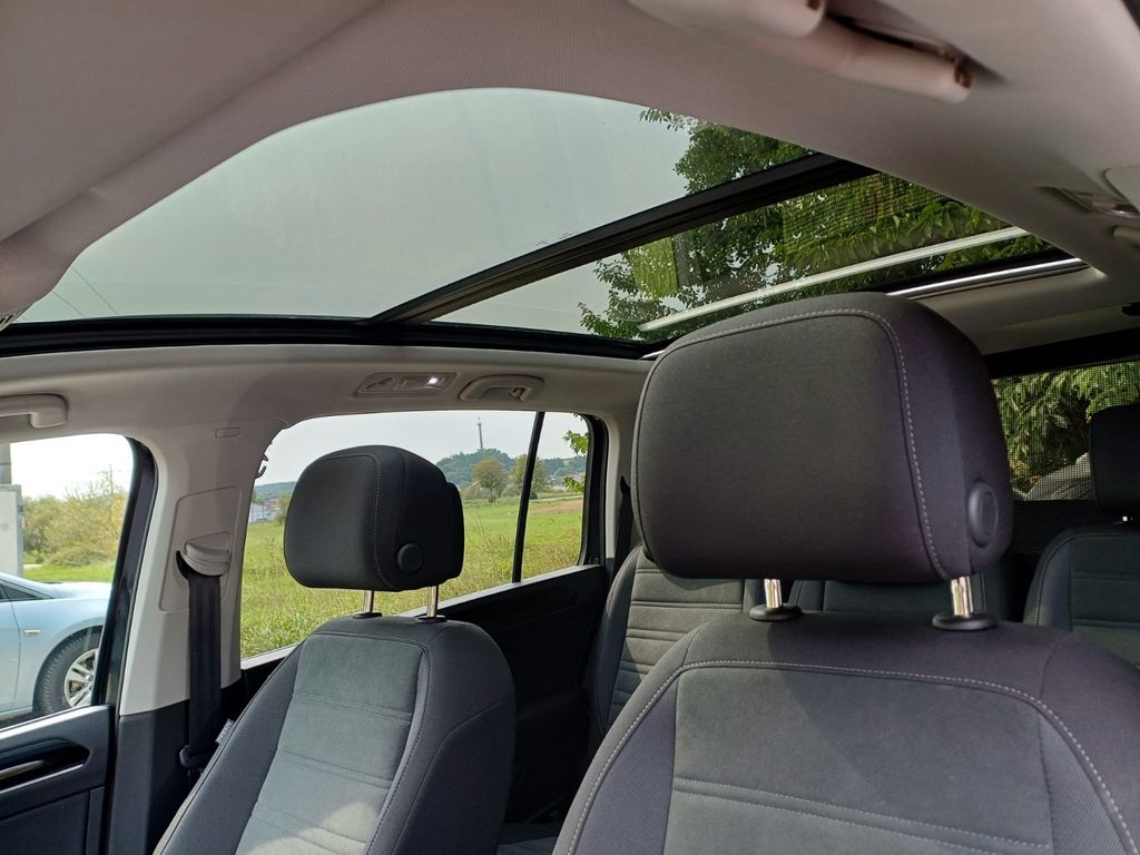 Volkswagen Touran 2023