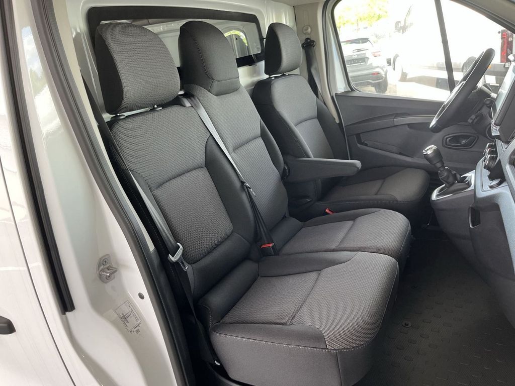 Nissan Primastar 2024