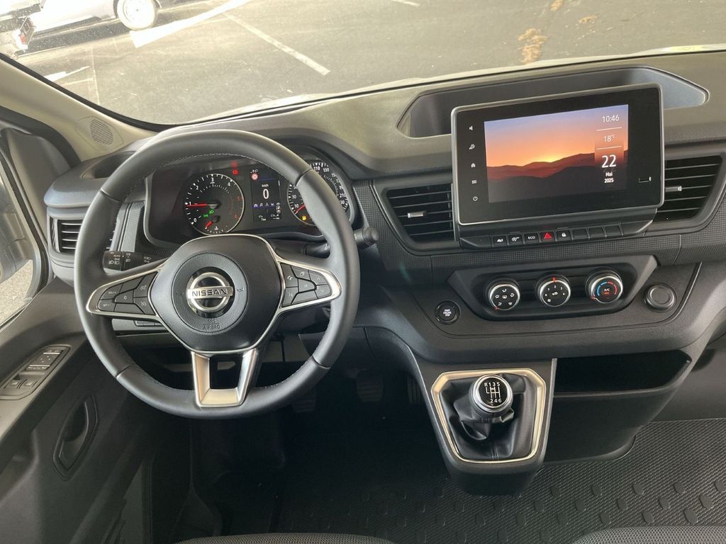 Nissan Primastar 2024