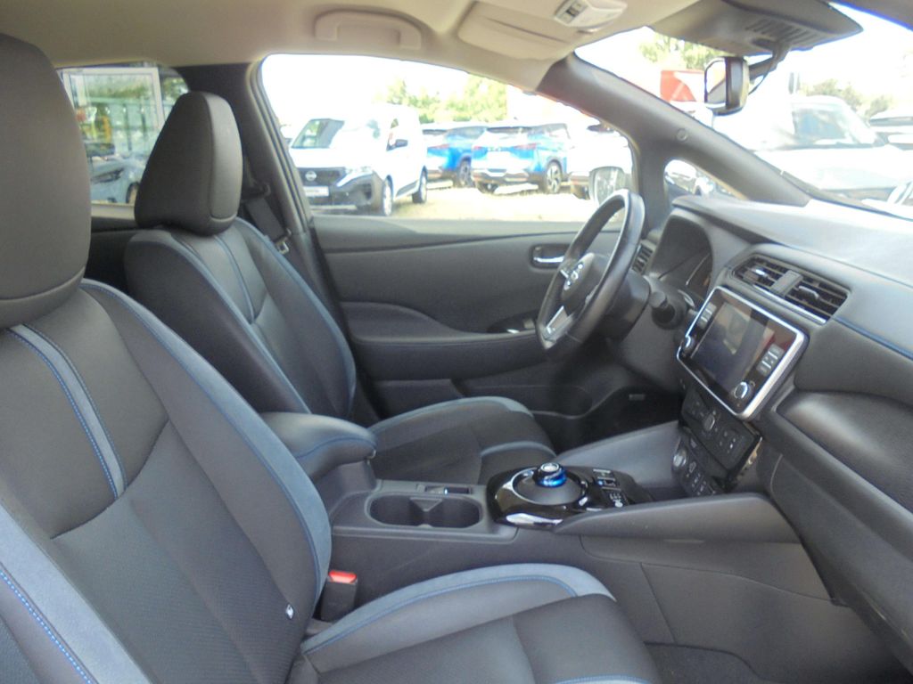 Nissan Leaf 2020
