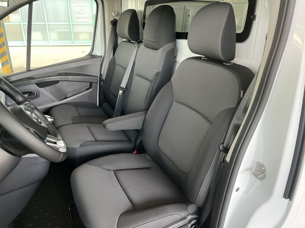 Nissan Primastar 2024