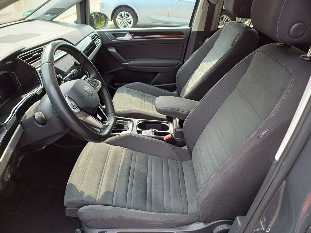 Volkswagen Touran 2023