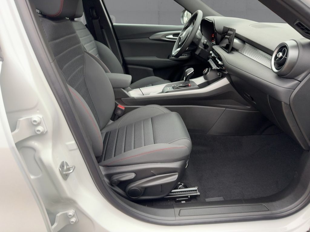 Alfa Romeo Tonale 2025