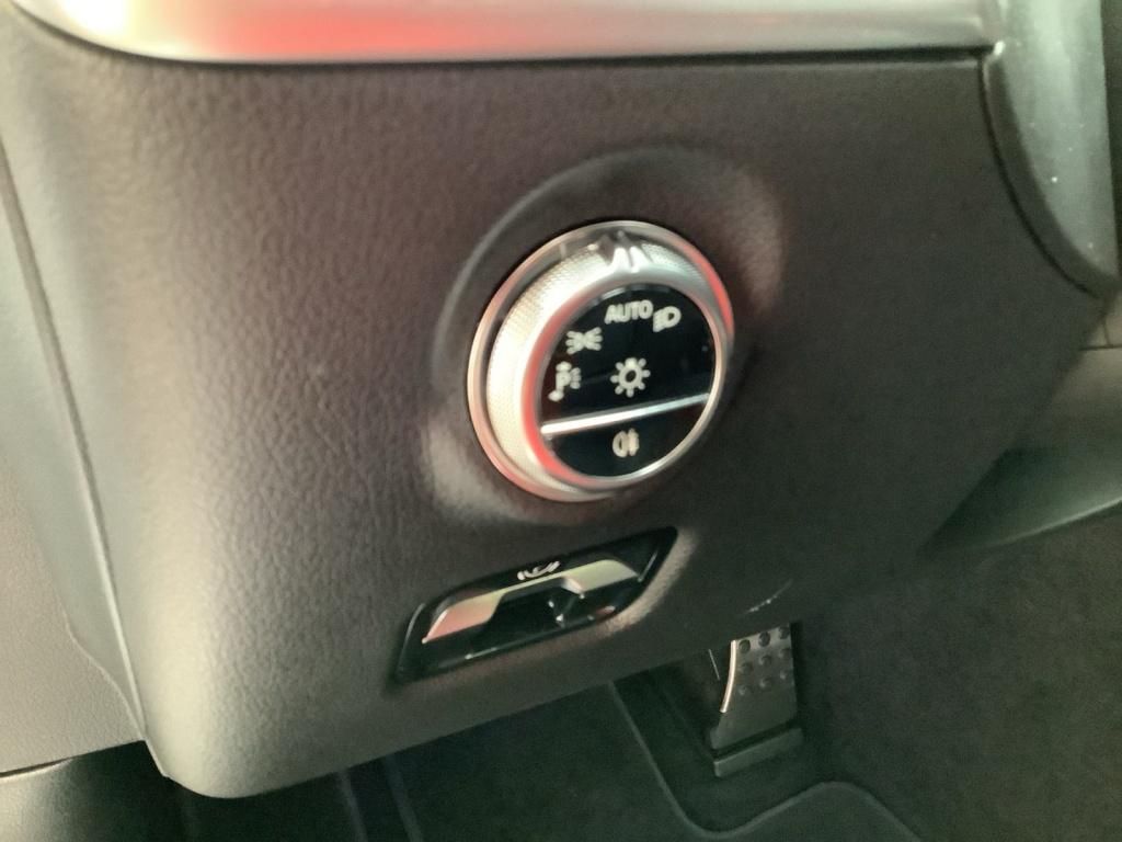 Mercedes-Benz C 300 2024