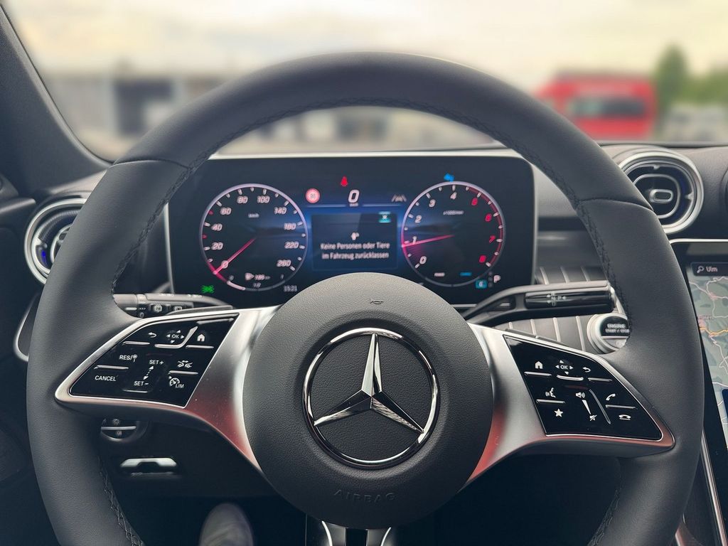 Mercedes-Benz C 200 2025