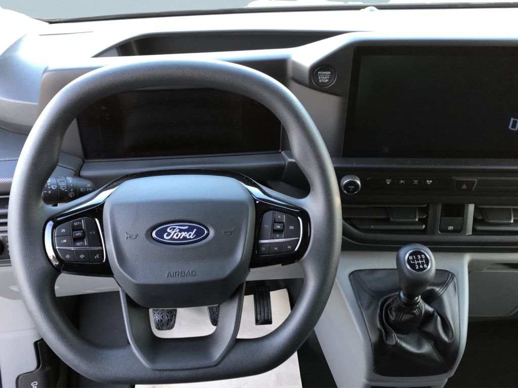 Ford Transit Custom 2024